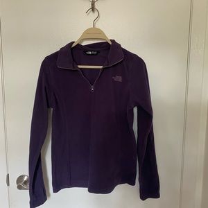 Quarter zip, north face sweater, size S